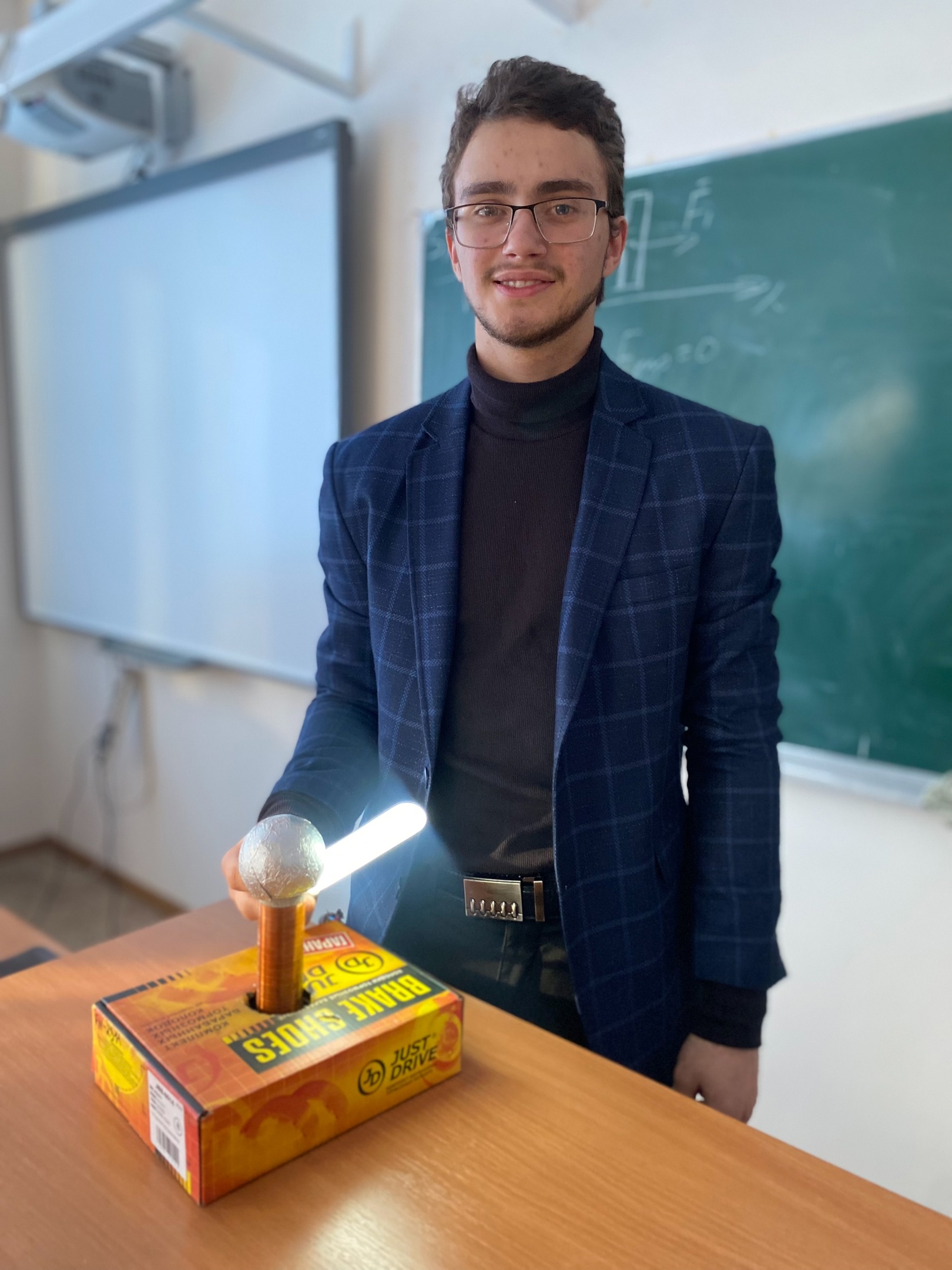 Семёнов Никита.